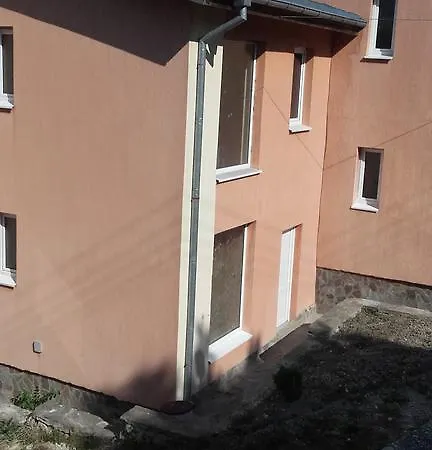 Seaview House *