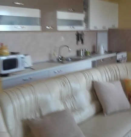Seaview House 로가체보